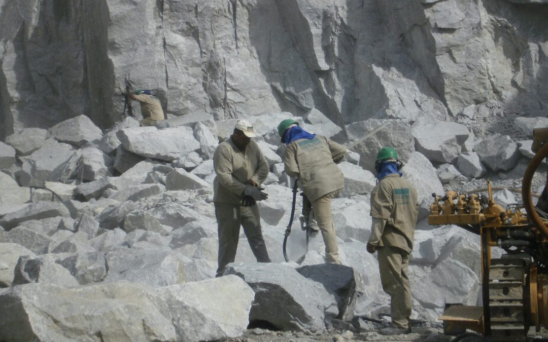 Abertura Lavra Ferrovia Norte-Sul